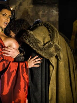 Queen Of Thrones Part 2 (A XXX Parody)_img_412