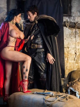 Queen Of Thrones Part 2 (A XXX Parody)_img_418