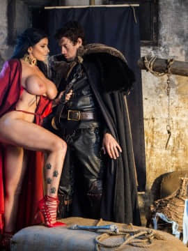 Queen Of Thrones Part 2 (A XXX Parody)_img_419