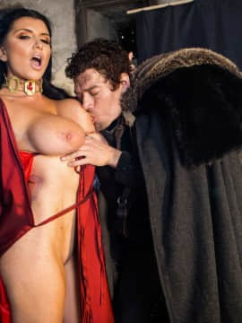 Queen Of Thrones Part 2 (A XXX Parody)_img_427