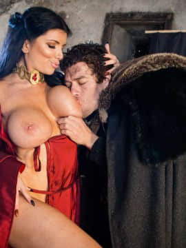 Queen Of Thrones Part 2 (A XXX Parody)_img_435