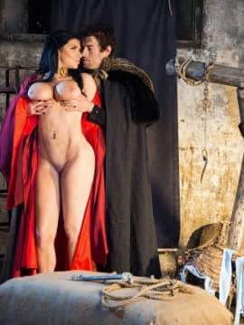 Queen Of Thrones Part 2 (A XXX Parody)_img_454