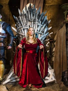 Queen Of Thrones Part 1 (A XXX Parody).zip_img_312