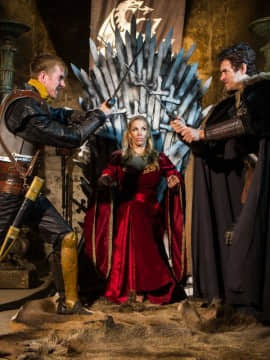 Queen Of Thrones Part 1 (A XXX Parody).zip_img_323
