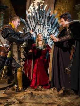 Queen Of Thrones Part 1 (A XXX Parody).zip_img_324