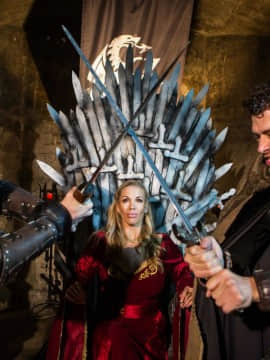 Queen Of Thrones Part 1 (A XXX Parody).zip_img_336