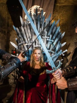 Queen Of Thrones Part 1 (A XXX Parody).zip_img_338