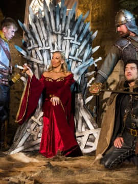 Queen Of Thrones Part 1 (A XXX Parody).zip_img_349