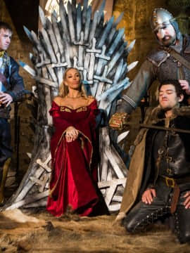 Queen Of Thrones Part 1 (A XXX Parody).zip_img_353