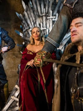 Queen Of Thrones Part 1 (A XXX Parody).zip_img_357
