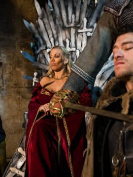 Queen Of Thrones Part 1 (A XXX Parody).zip_img_360
