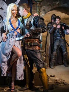 Queen Of Thrones Part 1 (A XXX Parody).zip_img_386