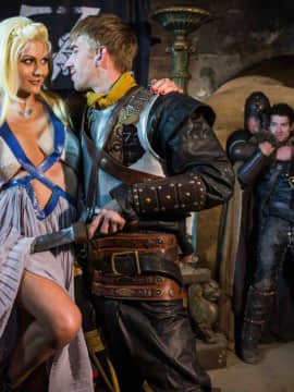 Queen Of Thrones Part 1 (A XXX Parody).zip_img_396