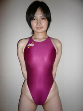 [highleggs] 競泳水着合集_tumblr_o22ixsuJm81tmrxrxo1_500