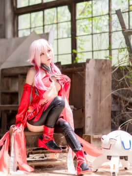 [小丁.COSPLAY] 楪いのり（ギルティクラウン／GUILTY CROWN）_08：28745325048_549b64fbaf_k