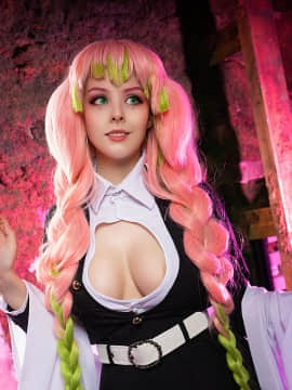 [Twitter] Helly Valentine (@HellyValentine)_053_084_EbNkLaxX0AMz5_r