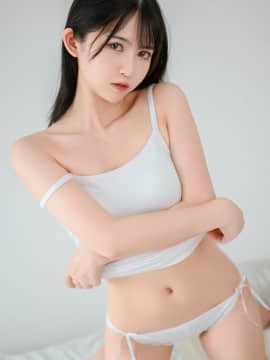 [鳗鱼霏儿] 白背心_(15)