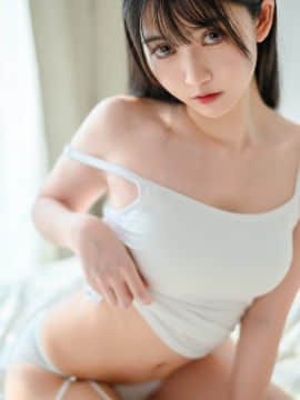 [鳗鱼霏儿] 白背心_(18)