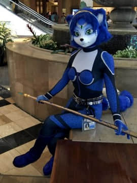 [Ayano Harumaki]&nbsp;&nbsp;Krystal from Star Fox_1667_Photos_from_Furry_Fiesta_2015_Cosplay.Ayano.FF2015.Fountain2