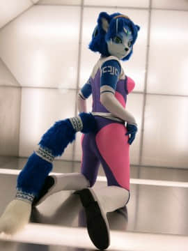 [Ayano Harumaki]&nbsp;&nbsp;Krystal from Star Fox_0933_Ayanos_Star_Fox_Command_10th_Anniversary_Photoshoot_Cosplay.Ayano.Command10thAnniversary2016.09