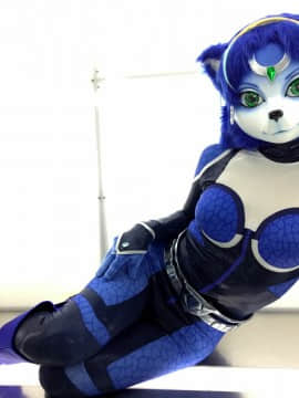 [Ayano Harumaki]&nbsp;&nbsp;Krystal from Star Fox_0849_Ayanos_Star_Fox_Command_10th_Anniversary_Photoshoot_Cosplay.Ayano.Command10thAnniversary2016.01