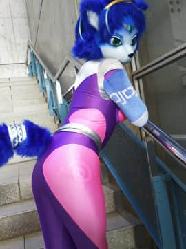 [Ayano Harumaki]&nbsp;&nbsp;Krystal from Star Fox_0828_Ayano_at_Wonder_Festival_2016_Cosplay.Ayano.WonderFestival2016.04.by_TwilightBloody