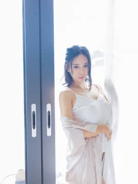 XIUREN.No.2426_XIUREN-No.2426-Akasha-011