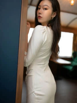 XIUREN.No.2430_XIUREN-No.2430-Maleah-010