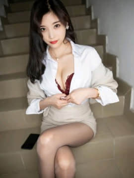 XIUREN No.2864: Yang Chen Chen (杨晨晨sugar)_XIUREN-No.2864-Yang-Chen-Chen-sugar-032