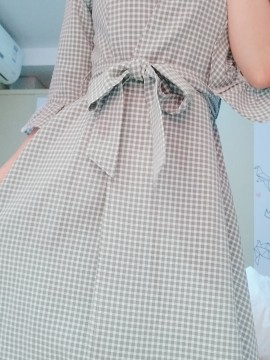 [惡犬小姐姐] 格子裙脫衣_9