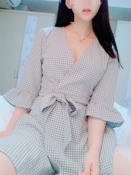 [惡犬小姐姐] 格子裙脫衣_26