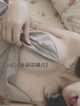 [惡犬小姐姐] buling套_22