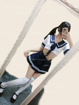[小清殿下] 縮水水手服_2