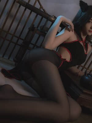 [南桃Momoko] 黑丝旗袍_sjhs02.com_0018