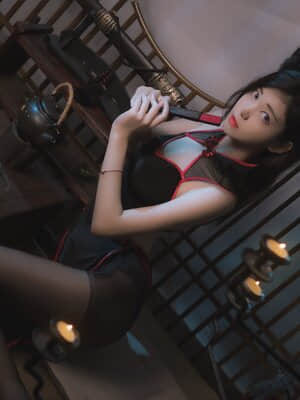 [南桃Momoko] 黑丝旗袍_sjhs02.com_0002