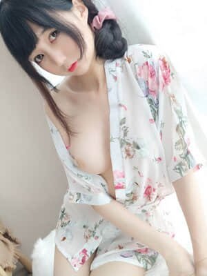 [Nagisa魔物喵] 妻の和風浴衣_11