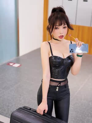 XIUREN No.2921: Booty (芝芝)_XIUREN-No.2921-Booty-Zhizhi-019