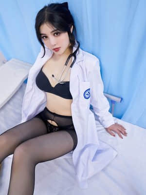 XIUREN No.2925: Han Jingan (韩静安)_XIUREN-No.2925-Han-Jingan-031