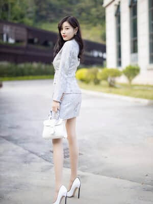 XIUREN No.2928: Yang Chen Chen (杨晨晨sugar)_XIUREN-No.2928-Yang-Chen-Chen-sugar-001