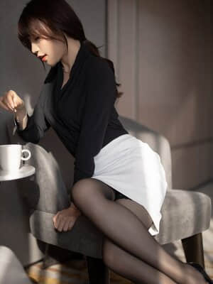 XiaoYu Vol.489: Booty (芝芝)_XiaoYu-Vol.489-Booty-Zhizhi-005