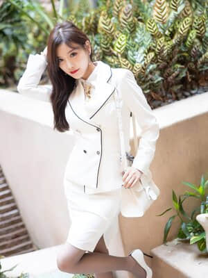 XIUREN No.2973: Yang Chen Chen (杨晨晨sugar)_XIUREN-No.2973-Yang-Chen-Chen-sugar-006