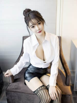 XIUREN No.2976: 南初妹妹_XIUREN-No.2976-012