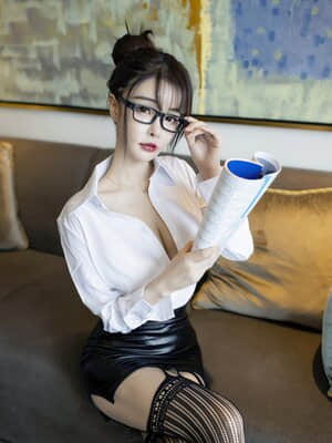 XIUREN No.2976: 南初妹妹_XIUREN-No.2976-008