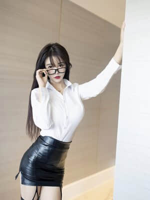 XIUREN No.2976: 南初妹妹_XIUREN-No.2976-001