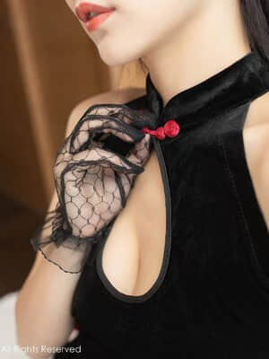 XIUREN No.2996: Lu Xuan Xuan (陆萱萱)_XIUREN-No.2996-Lu-Xuan-Xuan-036