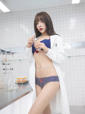 XIUREN No.3079: Chen Xiao Miao (陈小喵)_XIUREN-No.3079-Chen-Xiao-Miao-043