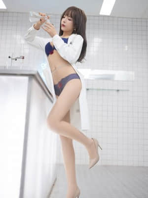 XIUREN No.3079: Chen Xiao Miao (陈小喵)_XIUREN-No.3079-Chen-Xiao-Miao-041