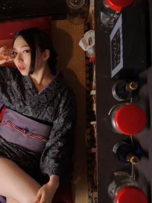 [福田もか。] 小料理屋の美人女将が常連の僕だけに見せた 夜の顔…_女将さん-78