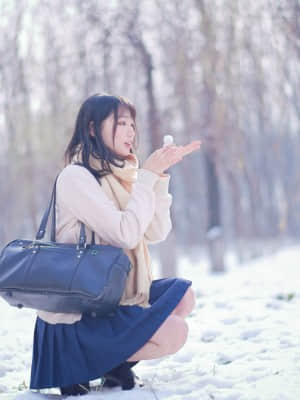 [周叽是可爱兔兔] 小清新居家服 + 雪景jk_Snow JK_09