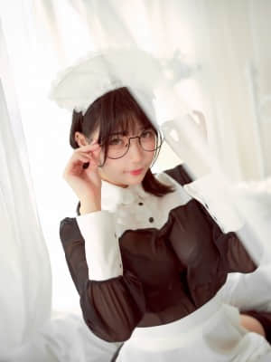 [周叽是可爱兔兔] 眼镜女仆 Sweet House Maid + 3V_21